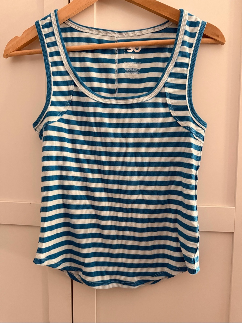 SO Blue and White Striped Ribbed Crop Tank - Juniors Medium